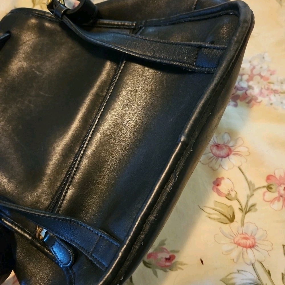 Vintage Coach Black Leather Backpack - Picture 7 of 7